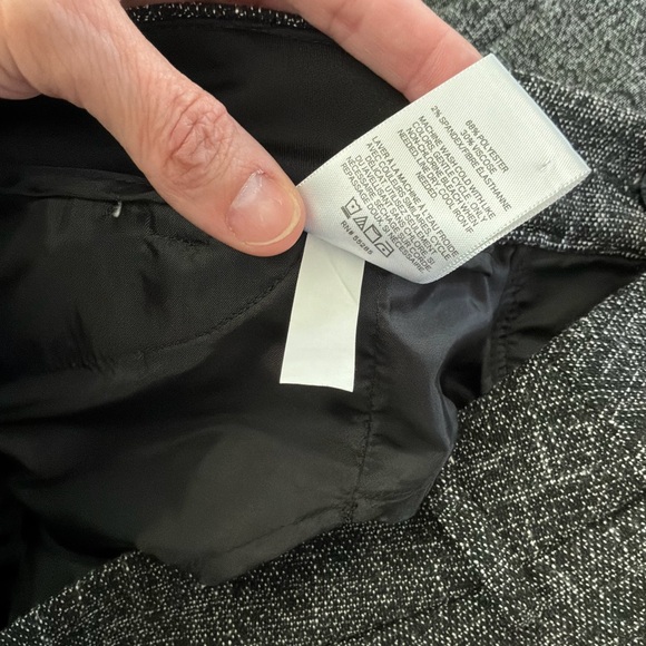 Express Black & White Stretch Tweed Editor Barely Boot Low Rise Slacks Size 6L - Picture 6 of 6